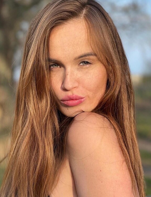 Iryna an international dating site