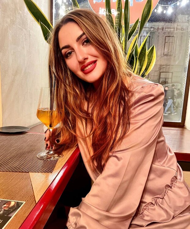 Anastasia bride date night idea