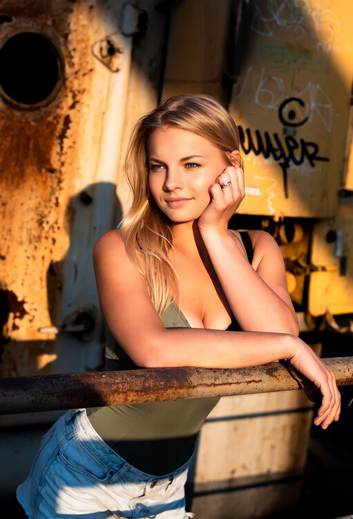 Alina dating international free