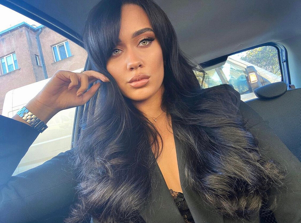 Andriana dating internationally