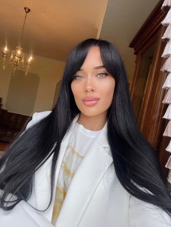 Andriana dating internationally