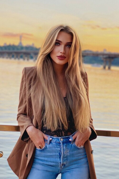 Olga dating internationally