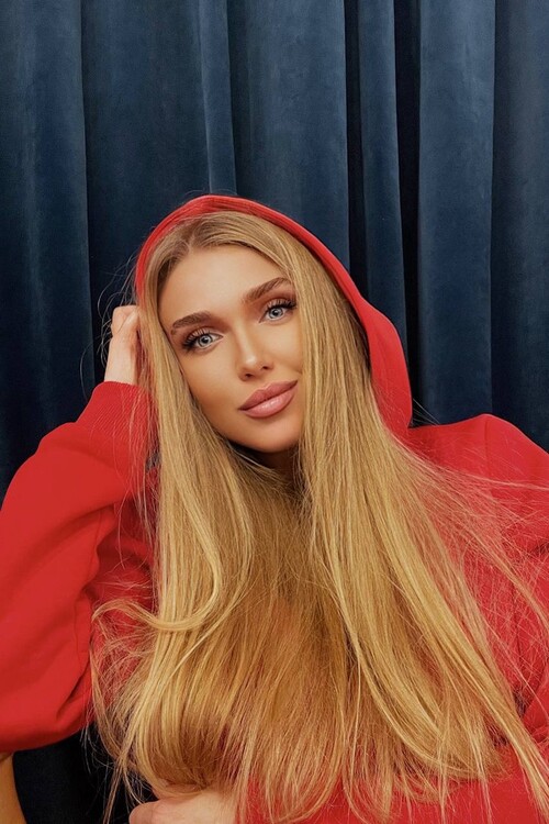 Olga dating internationally