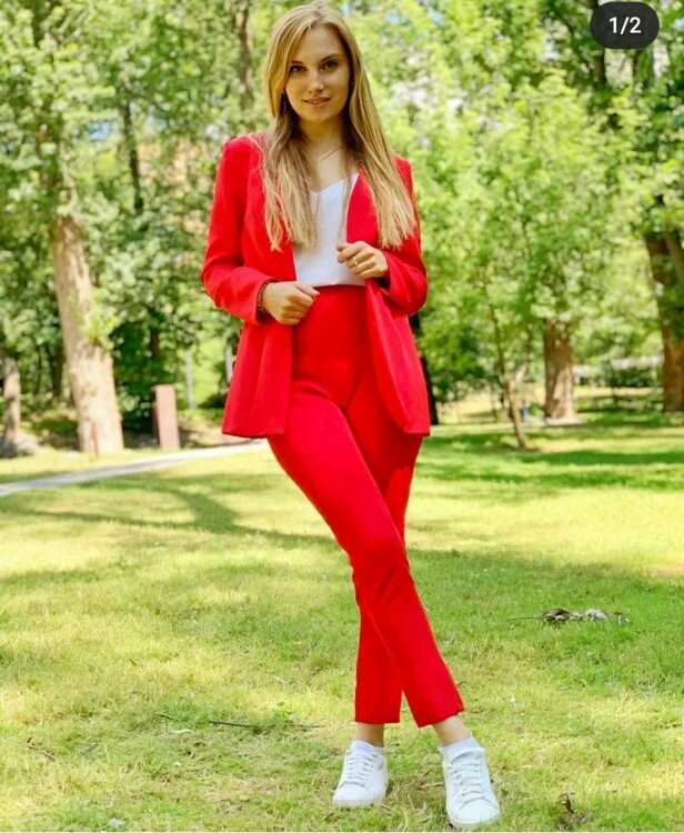 Anna dating internationally online