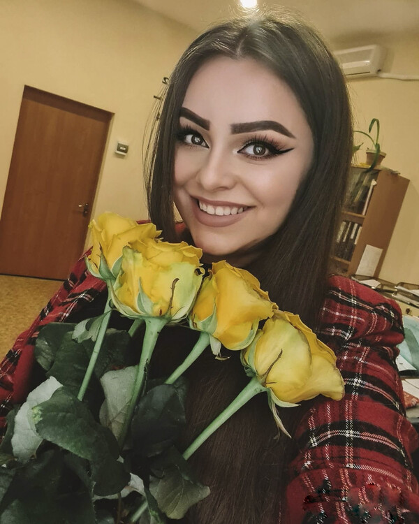 Julia happy dating international