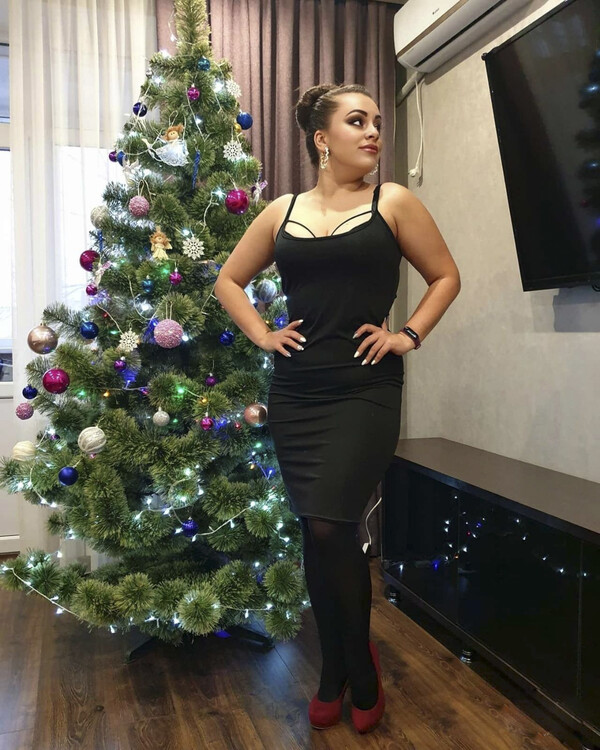 Julia happy dating international