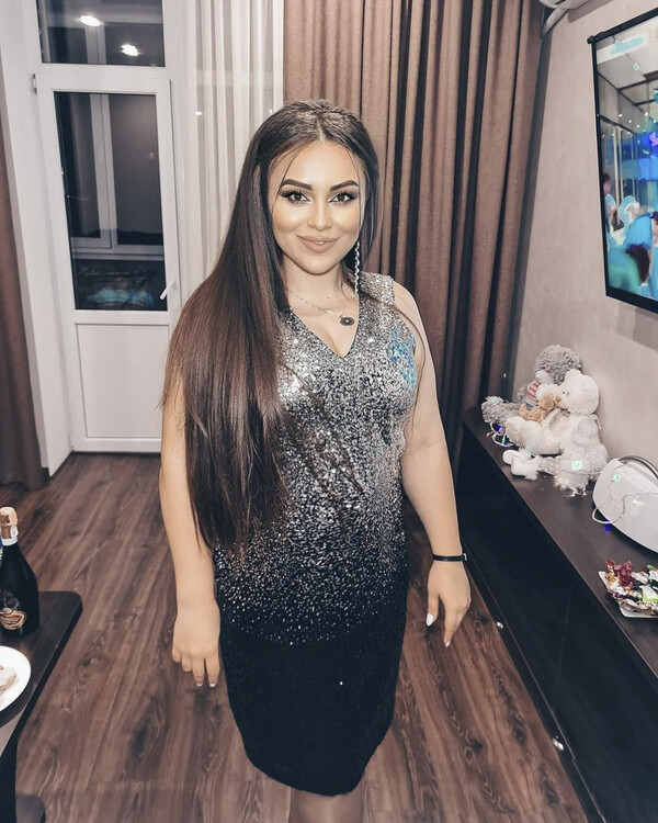 Julia happy dating international