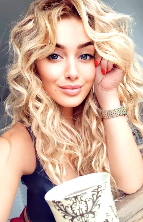 Karina international dating group