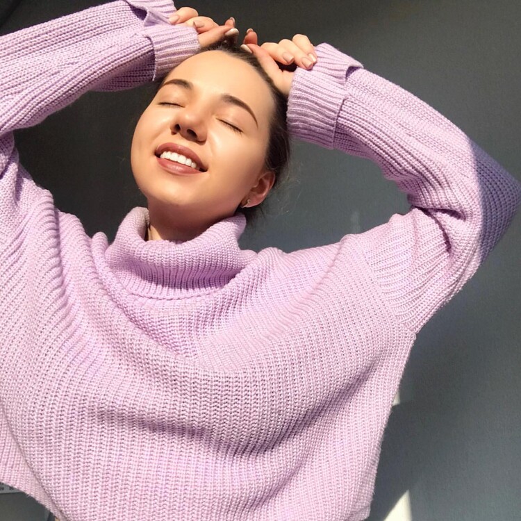 Hanna international dating italy