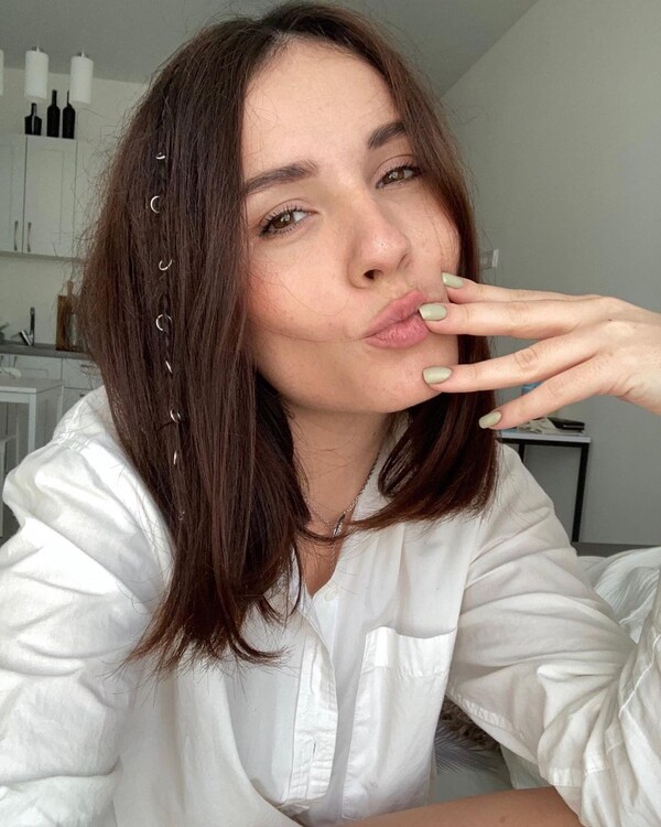 Ekaterina international dating local