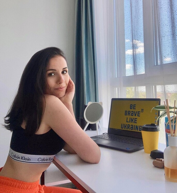 Ekaterina international dating local