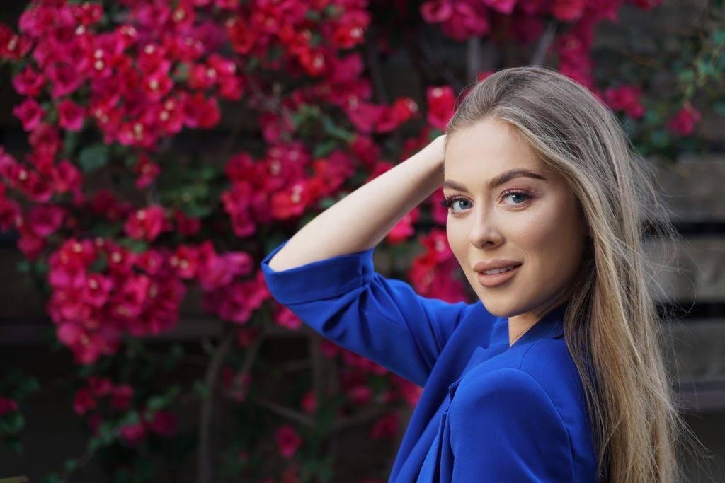 LANA international dating norway