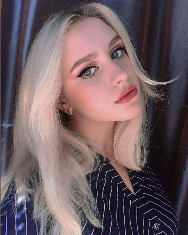 Alina international dating vienna