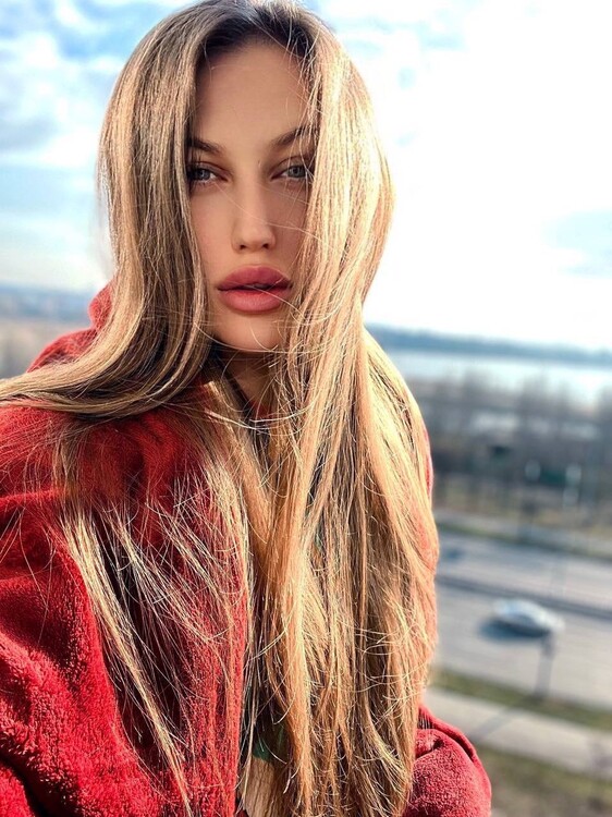 Darina polish brides dating