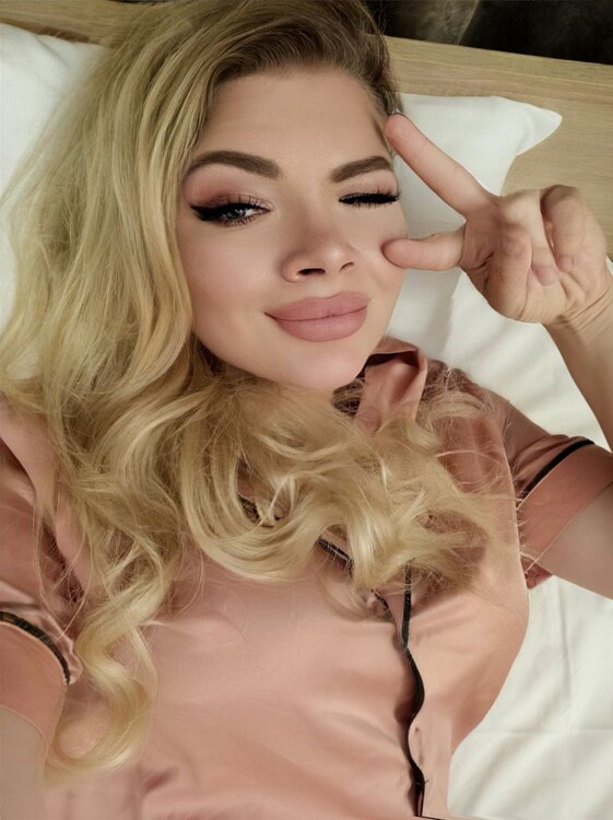 Ilona uzbek brides dating