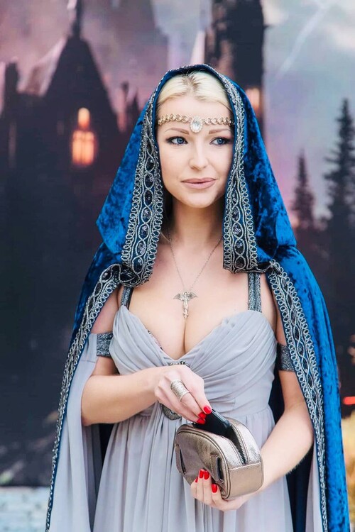 Anastasia why pay bride price