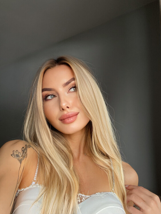 Lilia brides bay dating ladies online