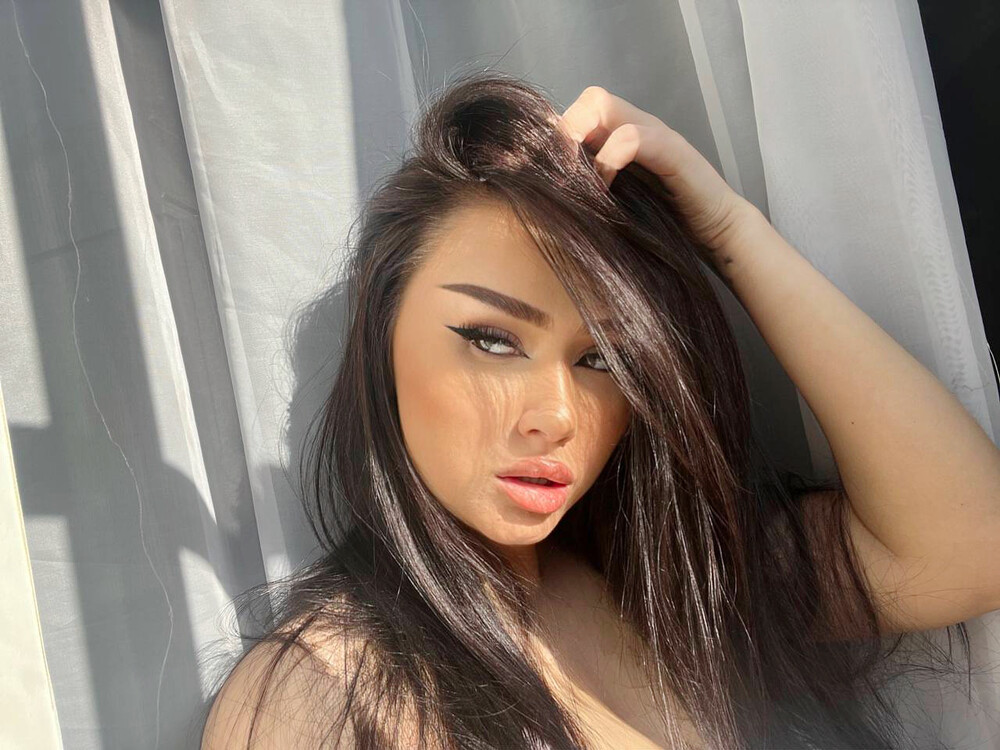 Sigrid dating an international student