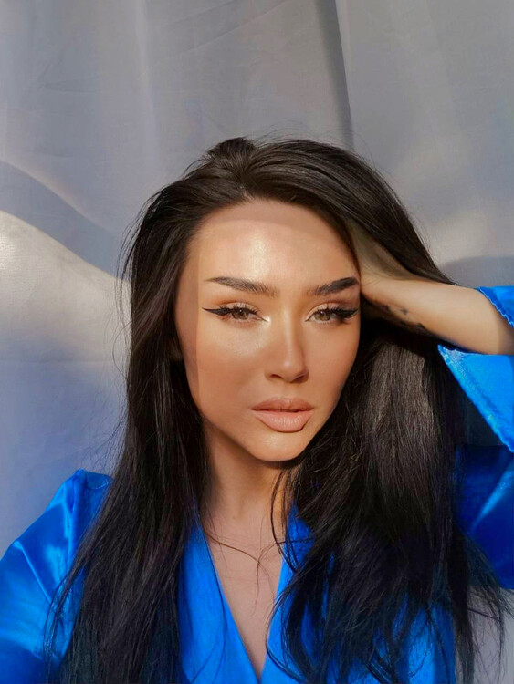 Sigrid dating an international student