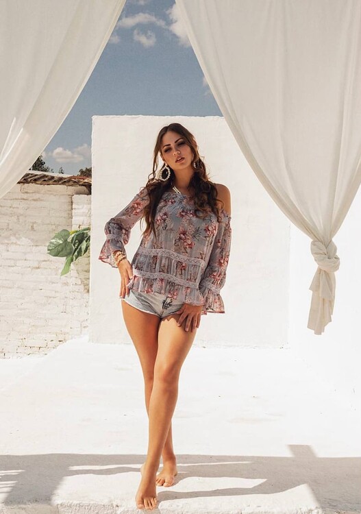 Anna dating internationally