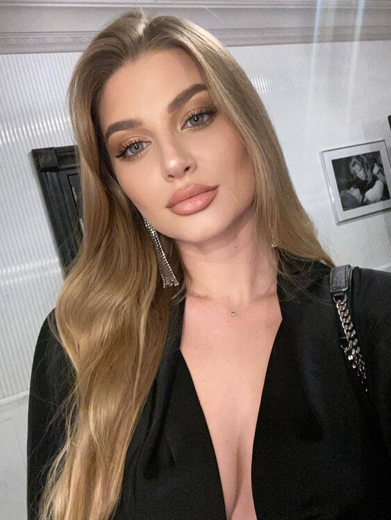 Maria dating internationally online