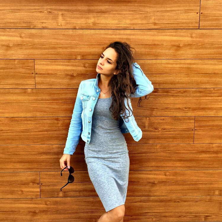 Veronika find bride dating site