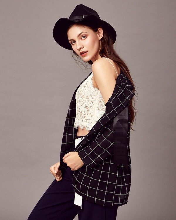 Anna how to get marry russian girl