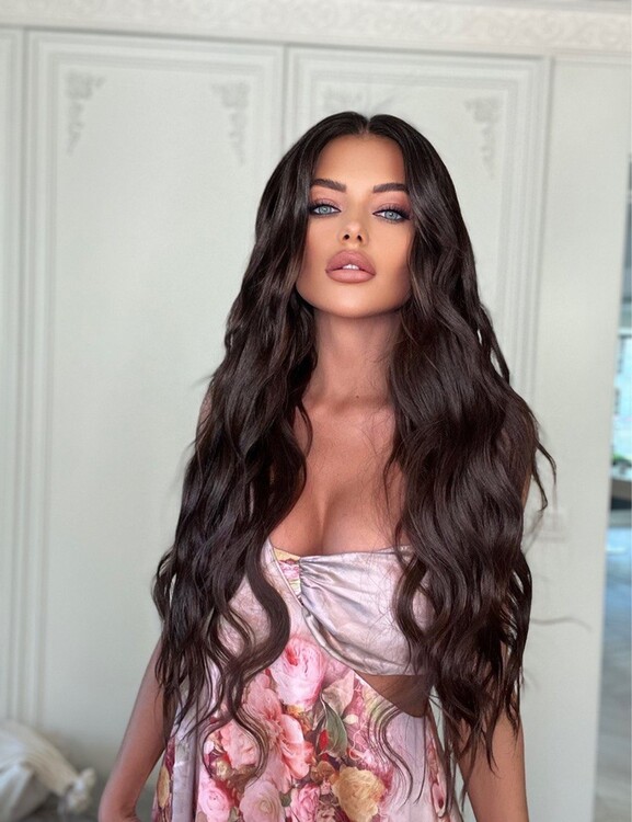 Nikoleta international dating japan