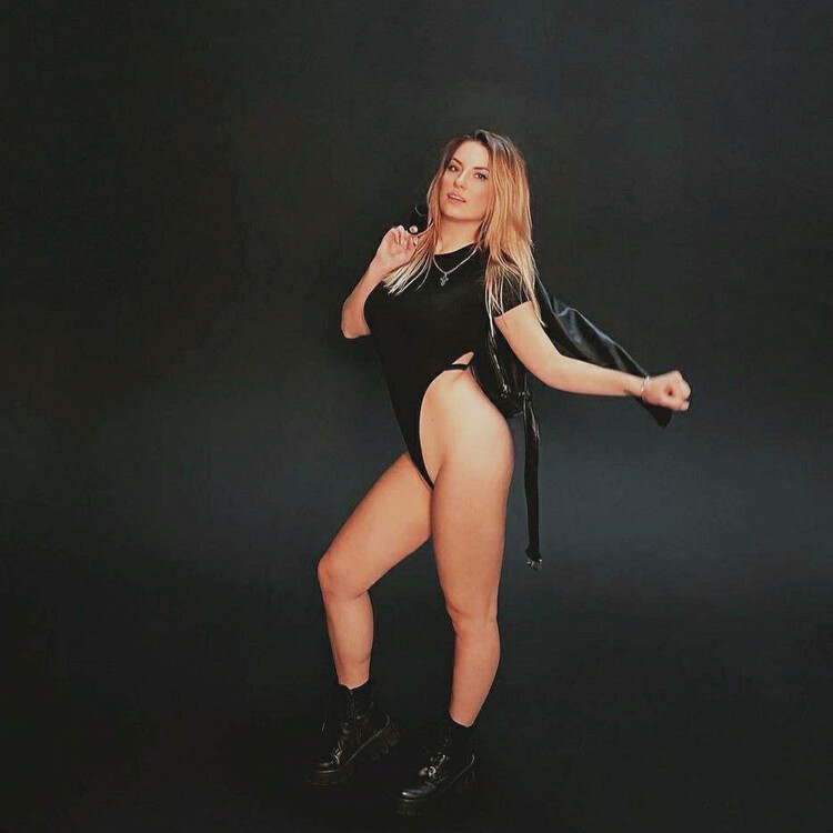 Sveta international dating profile