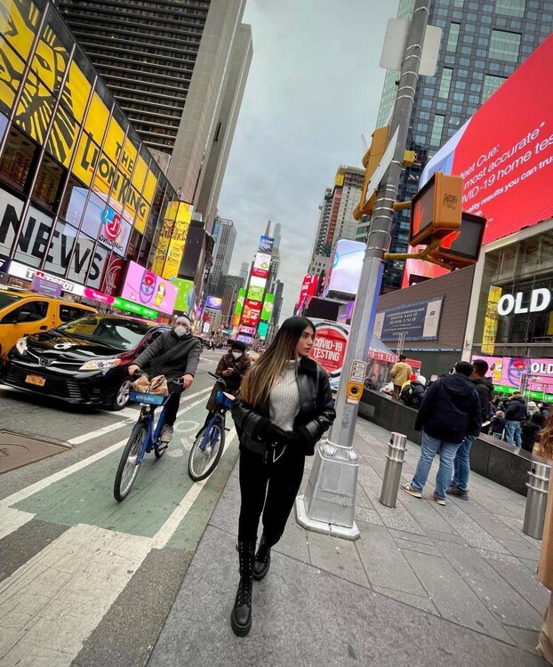 Manuela is victoria brides a legitimate site