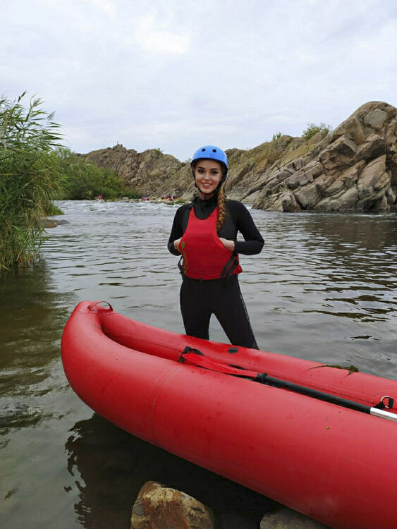 Anna order bride online dating