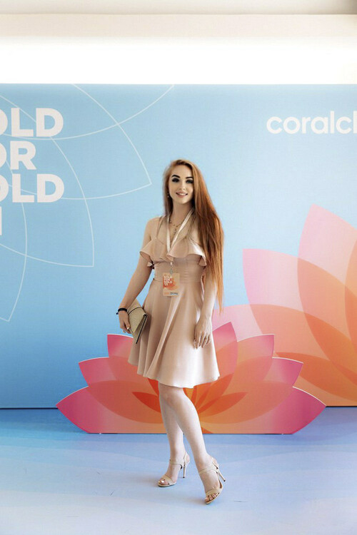 Anna order bride online dating