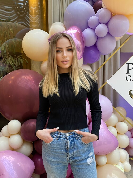 Tania poland brides dating