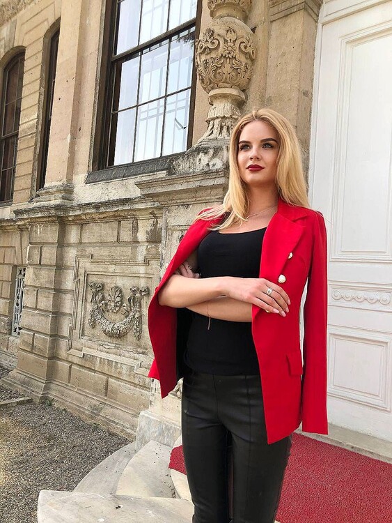 Iryna romanian brides dating