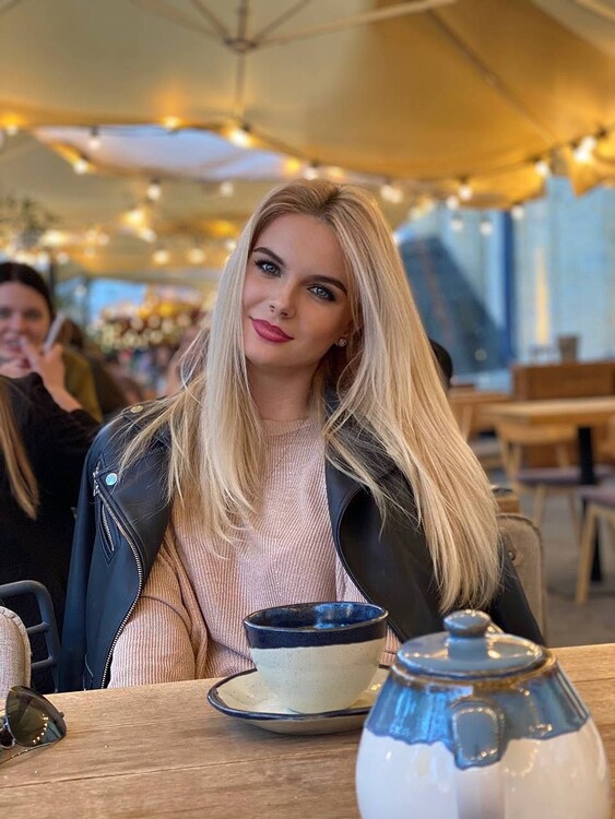 Iryna romanian brides dating