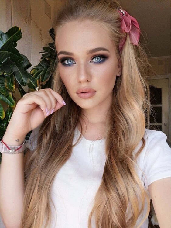 Anastasia rose bride dating site