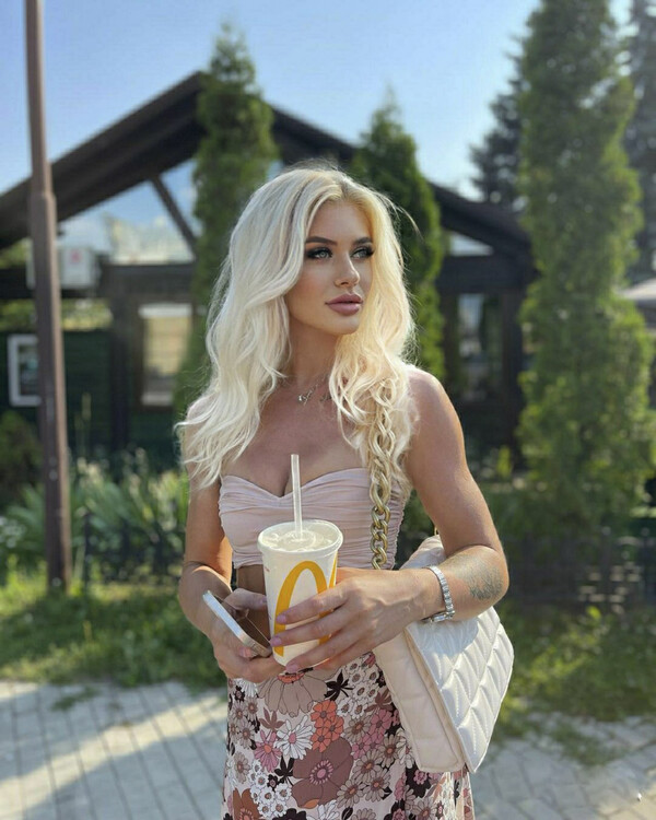 Mary victoria brides premium dating service