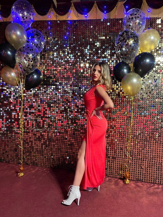 Nataly blind date bride jillian hart