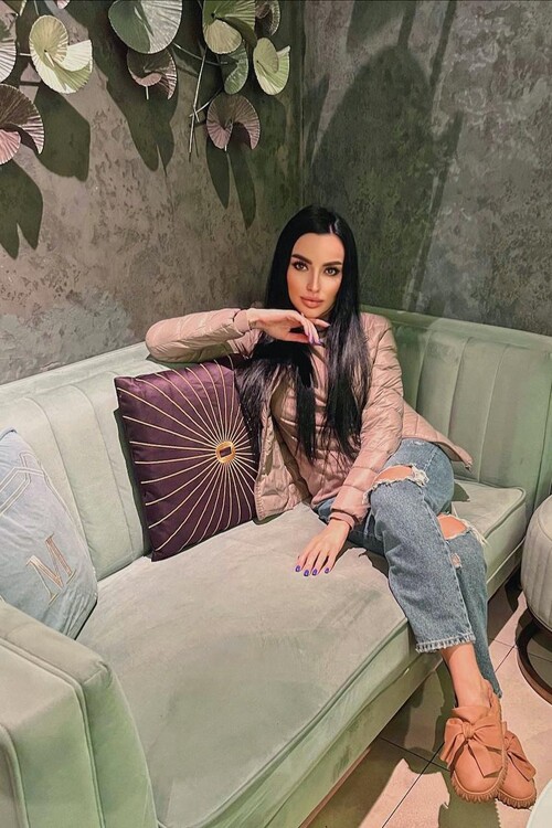 Julia city of brides russian dating