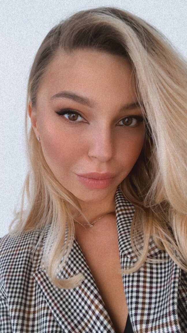 Anna international dating forum