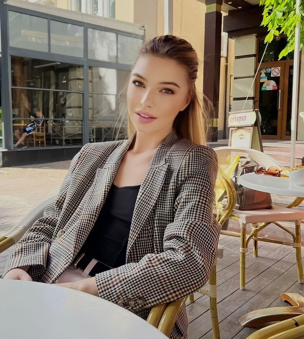 Anna international dating forum