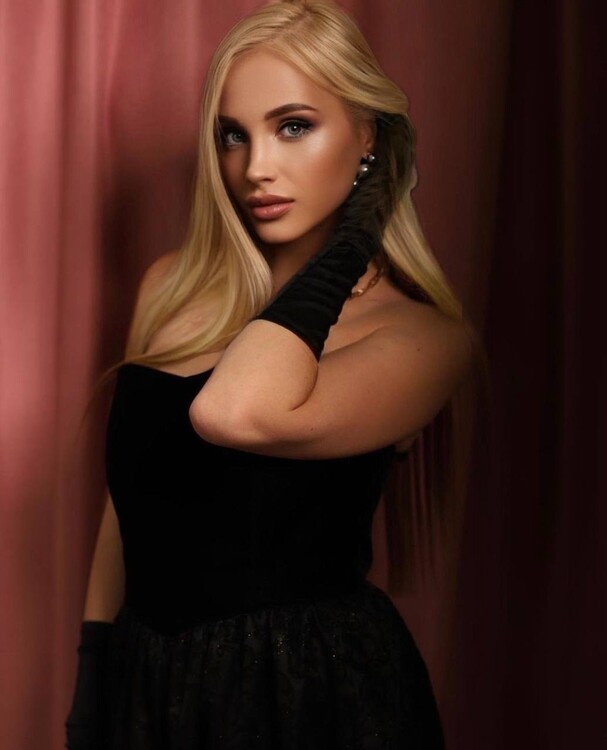 Tatiana international dating japan