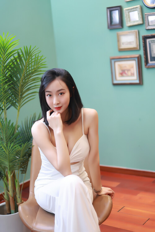 liling international dating london