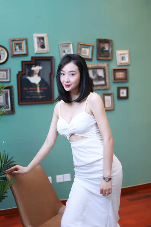 liling international dating london