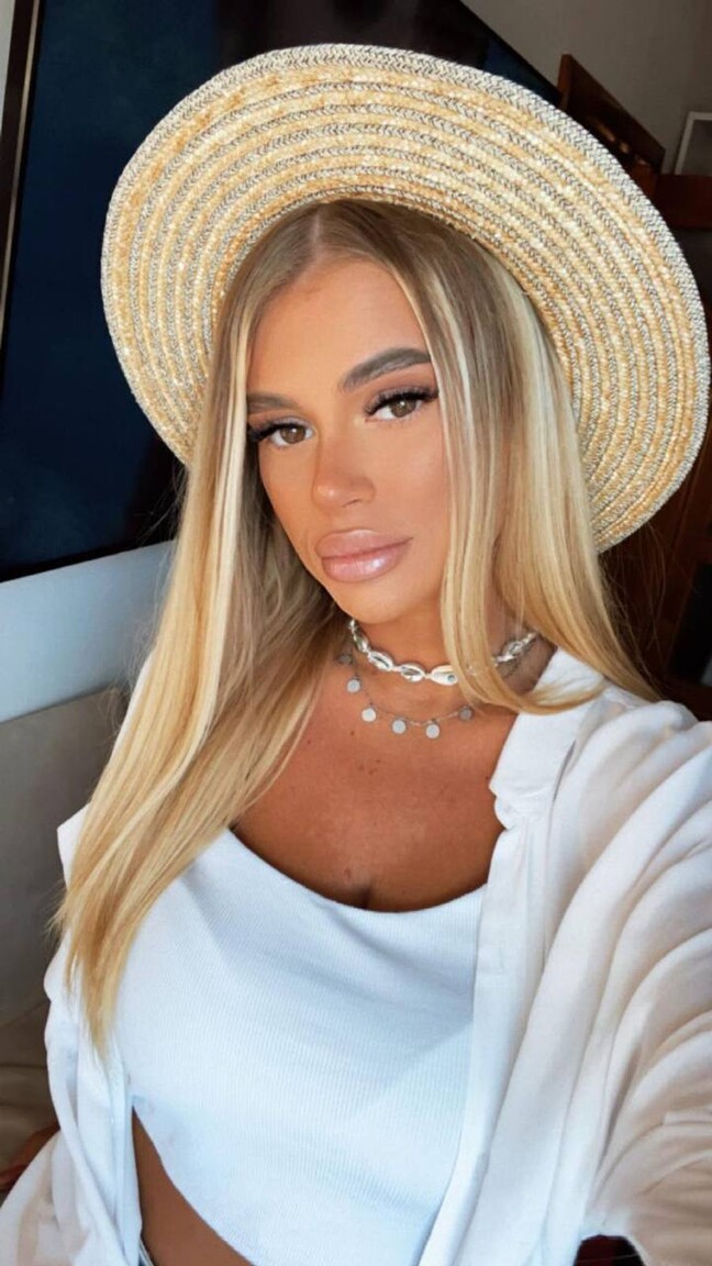 Claudia international dating online free