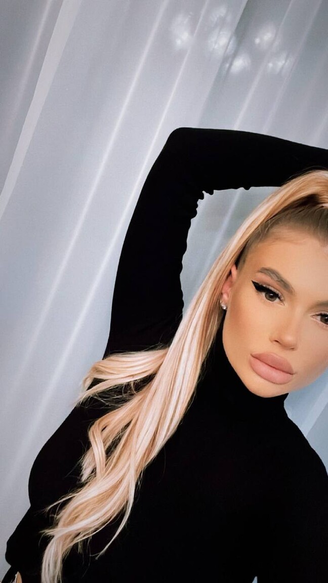 Claudia international dating online free