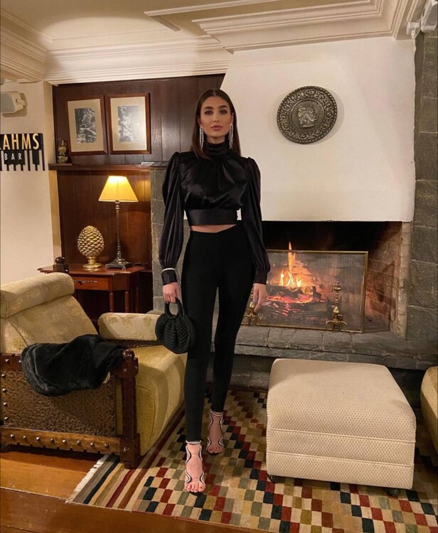 Camila international dating paris