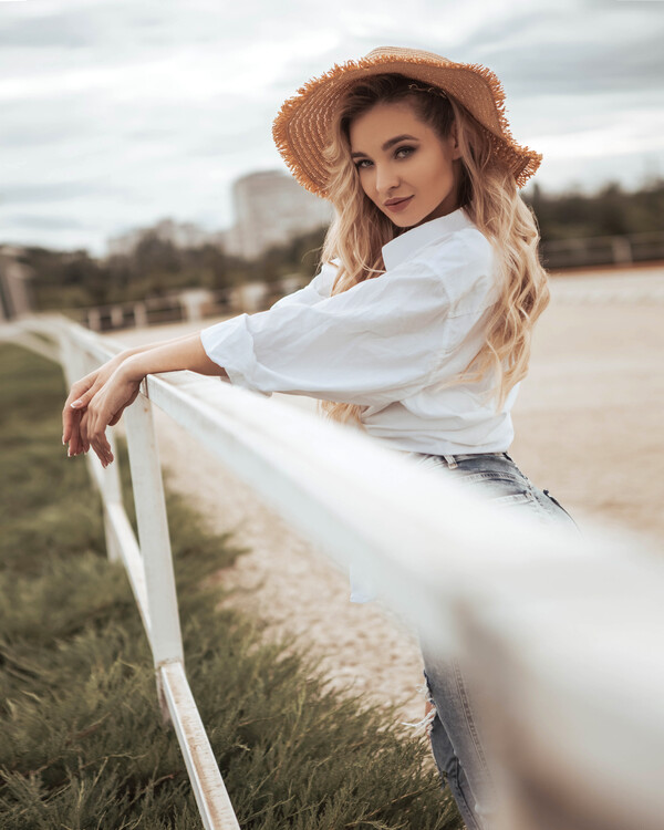 Alina international dating real