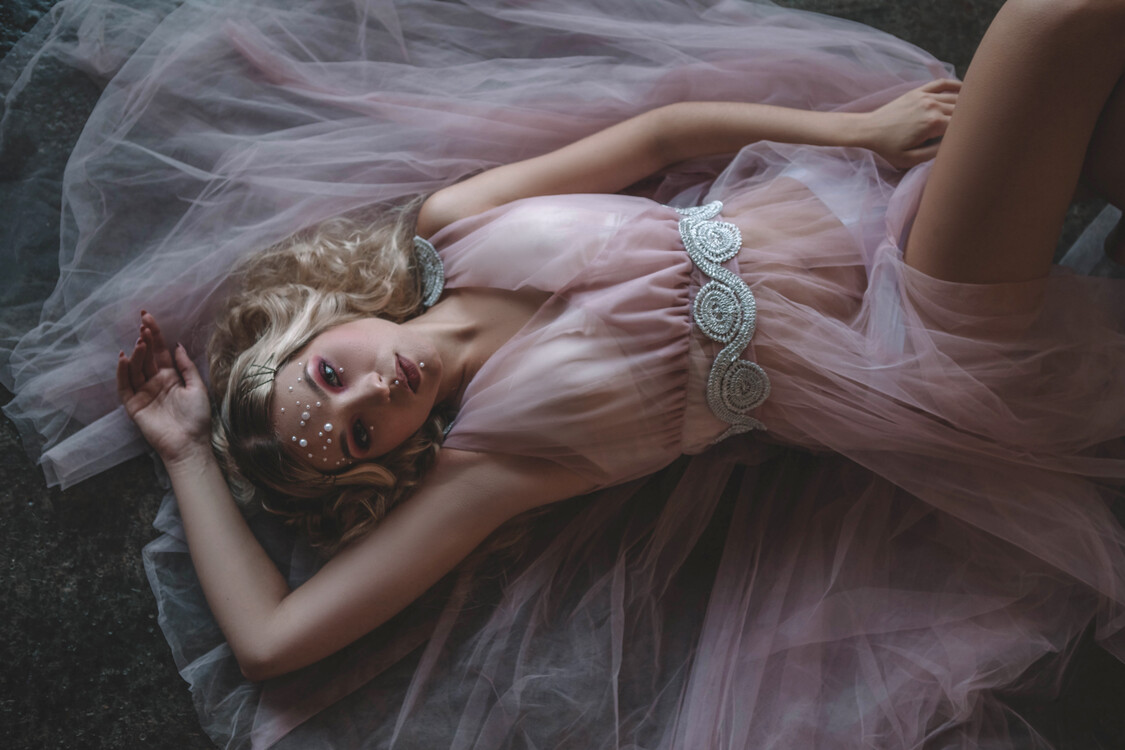 Alina international dating real