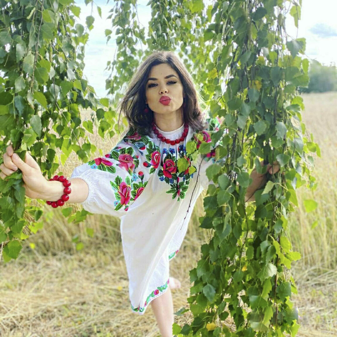 Karina order bride dating sites